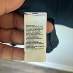 The North Face Women’s 3/4 sleeve navy vented split back shirt, size large 🗝️ Photo 7