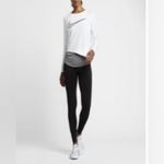 Nike dri fit white training cropped top sz small Photo 4