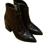 Jeffrey Campbell Ankle Booties Sz.8 Plum Block Heel patent leather Shine VGUC Photo 14