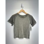 Nine West Active Wear Womens Short Sleeve Top Green Breathable Size S/M NWT Photo 1