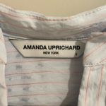 Amanda Uprichard  set Photo 3