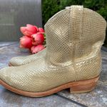 Miz Mooz Cabana Metallic Gold Snake Short Western Boots 7 Flashy Photo 1