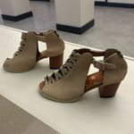 Chic Beige Strappy Heeled Sandals size 42 or 10 Photo 3