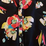 Yumi Kim Women’s Black Floral 3/4 Button Blouse Photo 3