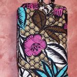 Vera Bradley  medium cosmetic bag Photo 1