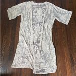 No Boundaries  cover up Photo 0