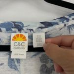 C&C California Women's Linen Floral Leaf Print Short Sleeve Top Blue Size 2X Photo 2