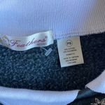 VINTAGE Holiday Sweatshirt Womens Sz Small Petite Grey Snowflakes Winter Gray Photo 5