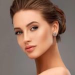 Boutique Crystal Baseball Stud Earrings Earrings Photo 1