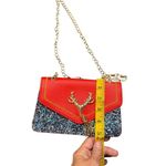 Red & Black Glitter Reindeer Crossbody Purse With Gold Chain Strap 7"x5" Photo 8