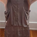 Laundry by Shelli Segal  Metallic gold tiered V-neck lined dress, size 0 party Photo 1