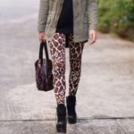 Blackmilk  giraffe leggings Photo 1