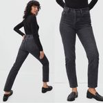 Everlane • The Curvy Cheeky Jean high rise coal black wash ankle 90s Photo 3