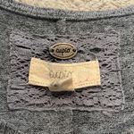 cupio  size large‎ women’s cold shoulder top Photo 2