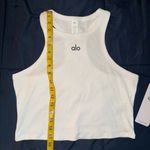 Alo Yoga NWT  Inspire ribbed tank size large Photo 4