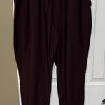 Old Navy Active High-Rise Jogger Go-Dry Burgundy Size Large Photo 0