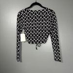 Meraki Women's NWT Black & White 90's Club Style Long Sleeve Crop Top Photo 6