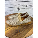 Spring Step Women's Beige Floral Perforated Flats & Loafers Size 10 Photo 4