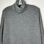 Madison & Berkeley  Sweater Top‎ nwt Photo 1