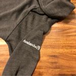 Avalanche NWT  Cowl Gray Sweater Size Medium Photo 14