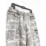 Vintage Y2K Deep Los Angeles Distressed Camouflage Cargo Capri Pants Size Medium Green Photo 6