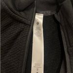 Lululemon Women’s Engineered Warmth Half-Zip Pullover Photo 2