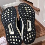 Adidas Ultraboost Shoes Photo 3