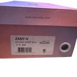 LISA VICKY Zany Photo 14