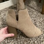 Apt. 9  Tan Suede Peep Toe Block Ankle Zip Up Heels size 8 Photo 3