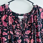 Ava & Viv  size XL/1X women's black blouse with pink floral and paisley patterns Photo 2