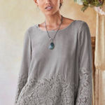 Sundance  Velvet Lace Long Sleeve Blouse Gray Size‎ Small Photo 0