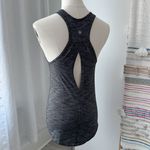 Lululemon Heathered Black Grey Racerback Cut-Out Pullover Tank Top Women’s 4 Photo 1