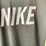 Nike Dri Fit black graphic short sleeved T shirt Photo 5