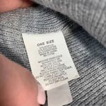 Gerry woMen's Gray Silver Striped Metallic Acrylic Knit Beanie Hat One Size Photo 2