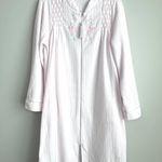 Loti Fashion Smocked Robe Full Zip Light Pink Terrycloth Housecoat Embroidered Size M Photo 0