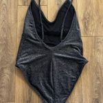 Love & Sports Amalfi Women’s Metallic V Photo 4