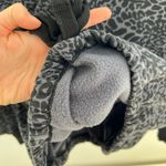 Old Navy Active Crop Sweatshirt Animal Print S Photo 3