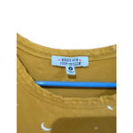 Women's Messy Bun Just Chillin' T Photo 1