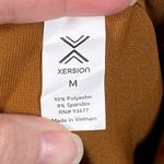 Xersion NWT  Top Women’s M Brown Short Sleeve Mock Neck Rib Activewear Quick-Dri Photo 1