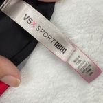 Victoria's Secret  VSX Sport Bra Front Zip Padded Geo Print Activewear 34D‎ Photo 5