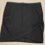 Banana Republic black mini skirt -Size 12 Photo 1