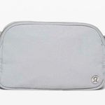 Lululemon Everywhere Belt Bag NWT Photo 0