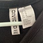 Divided H&M black cropped tank Photo 1