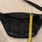 Kenneth Cole  Black Leather Bag Fanny pack Photo 4