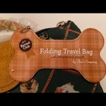 Two’s Company Green w Dogs Folding “Kennel Club” Travel Bag NWT Photo 1