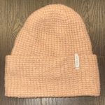 ARCTERYX Women’s Chunky Knit Hat Winter Beanie Pink Salmon Color Photo 0