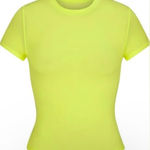 SKIMS NEW Fits Everybody T Shirt In Daffodil Large Photo 0
