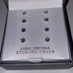 Primrose  stud earrings Photo 6
