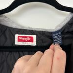 Wrangler  black and grey plaid hooded flannel jacket Photo 1