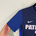 Nike  Women Blue Vapor Knit Patriots FC Short Sleeve Athletic Top Size L Photo 6